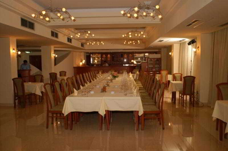 Hotel Donco Охрид Ресторан фото